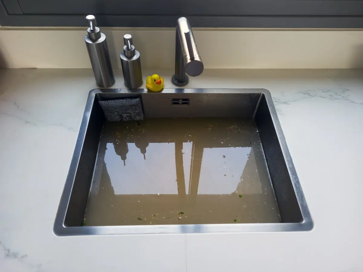 How to Unclog a Kitchen Sink?