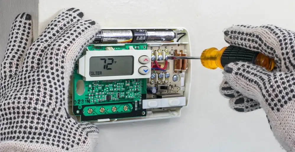 Furnace thermostat repair, photo by Ben's Plumbing